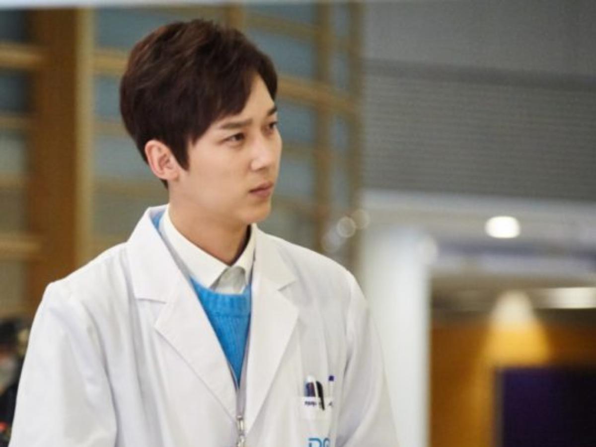 Kết quả hình ảnh cho Yoon Jong Hoon doctor penthouse